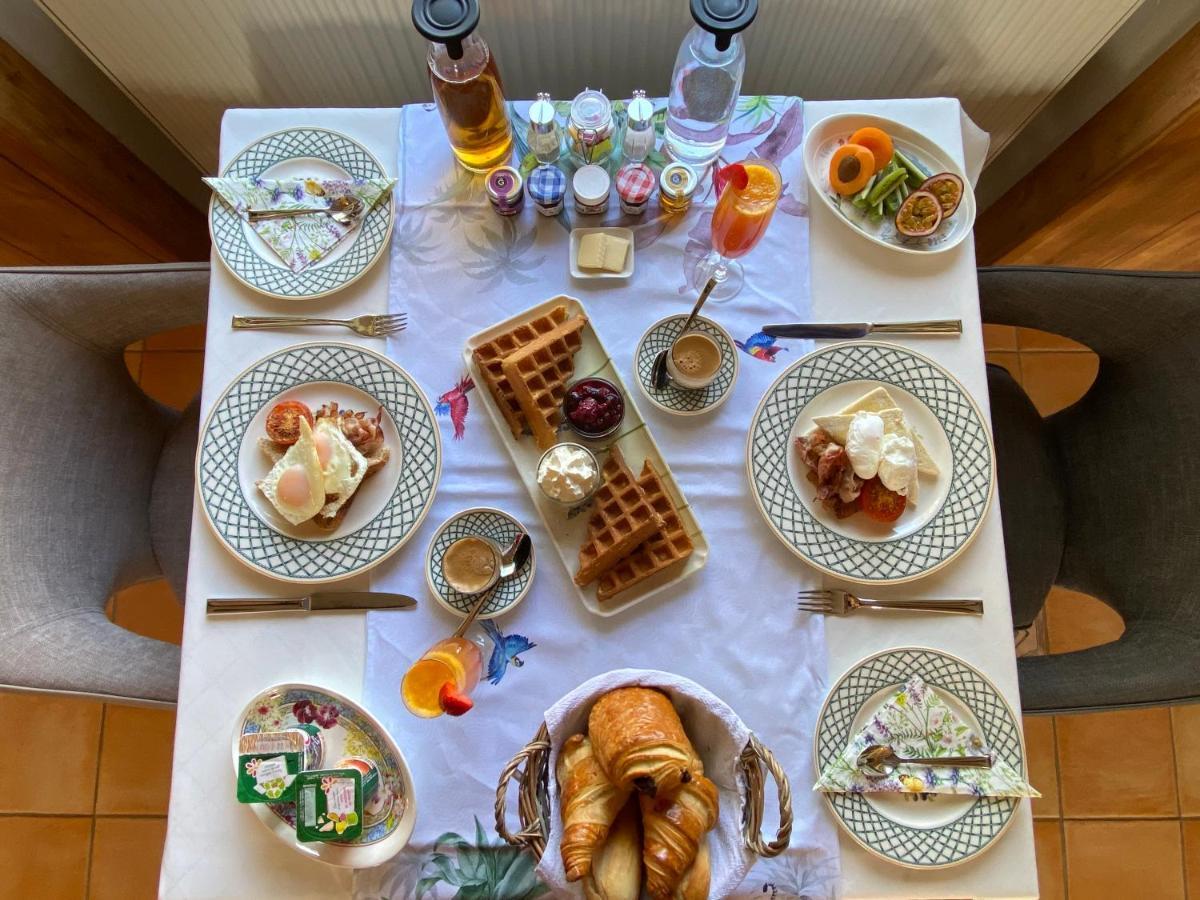 Sans Souci Bed And Breakfast Luxe Heated Pool And Restaurant Luzillé Екстериор снимка